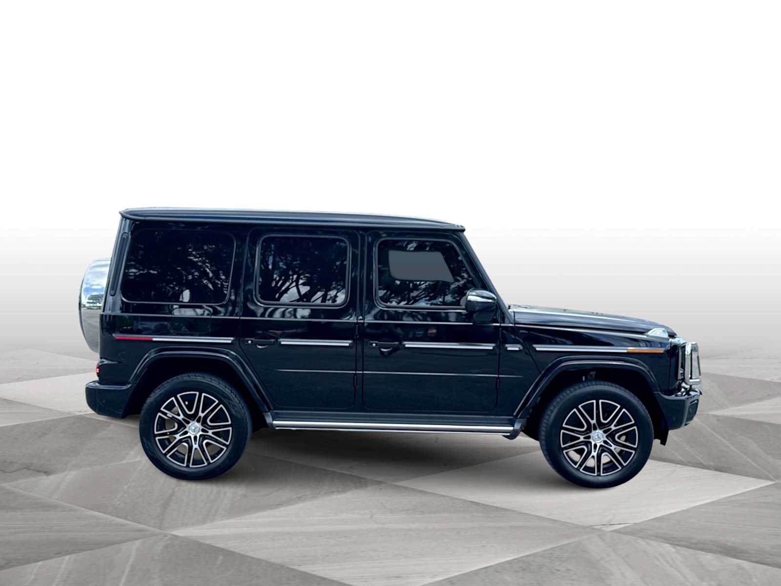 Used 2025 Mercedes-Benz G 550 image 9