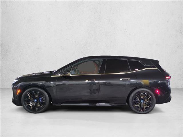 Used 2023 BMW iX M60 w/ Executive Package image 9