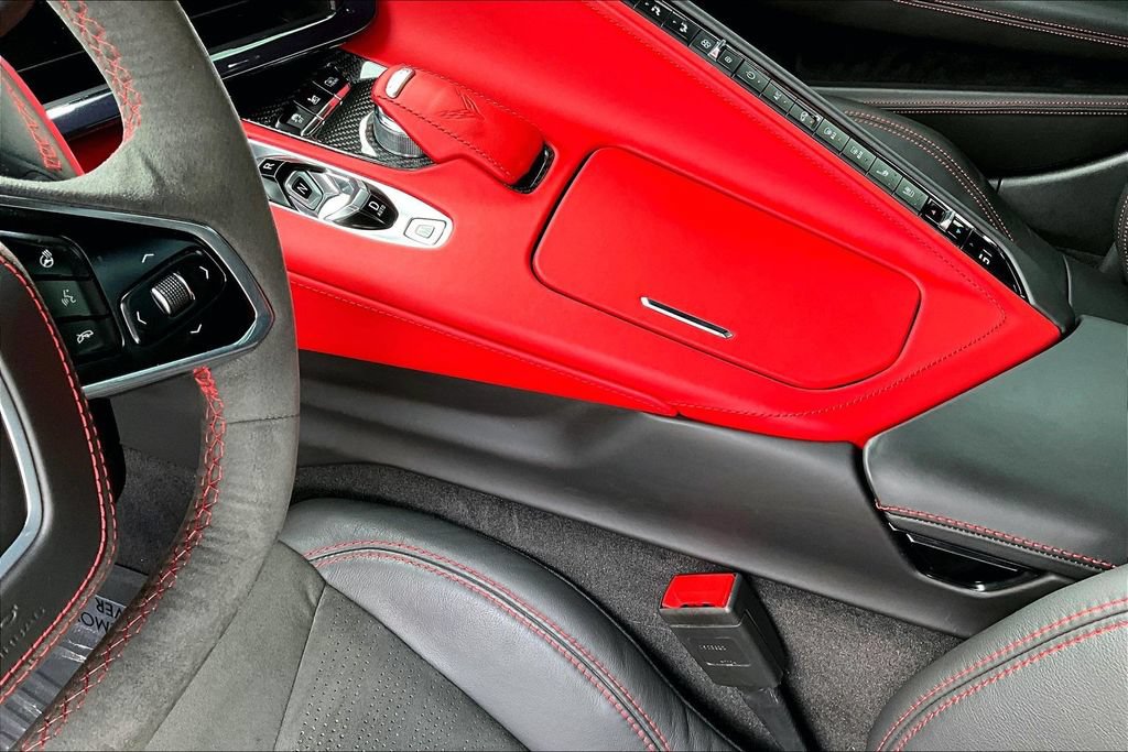 Used 2023 Chevrolet Corvette Stingray Premium Conv w/ Stealth Interior Trim Package RWD image 19