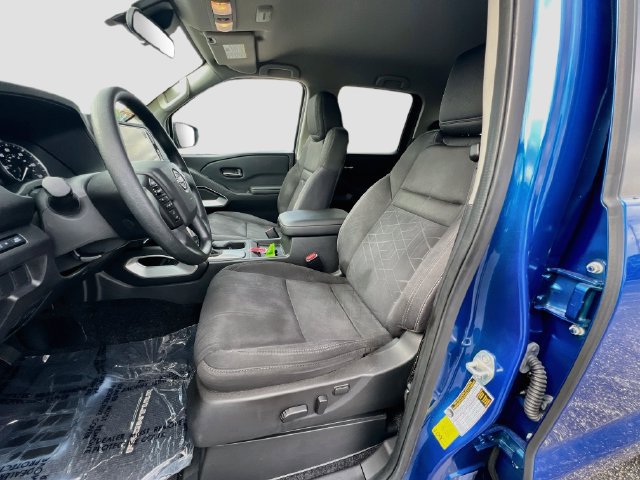 Certified 2025 Nissan Frontier SV w/ Tow Package RWD image 16