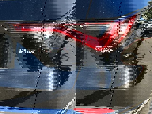 Certified 2025 Acura MDX w/ Technology Package image 7