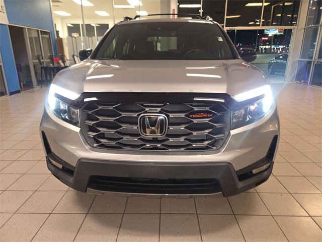 Used 2022 Honda Passport TrailSport image 3