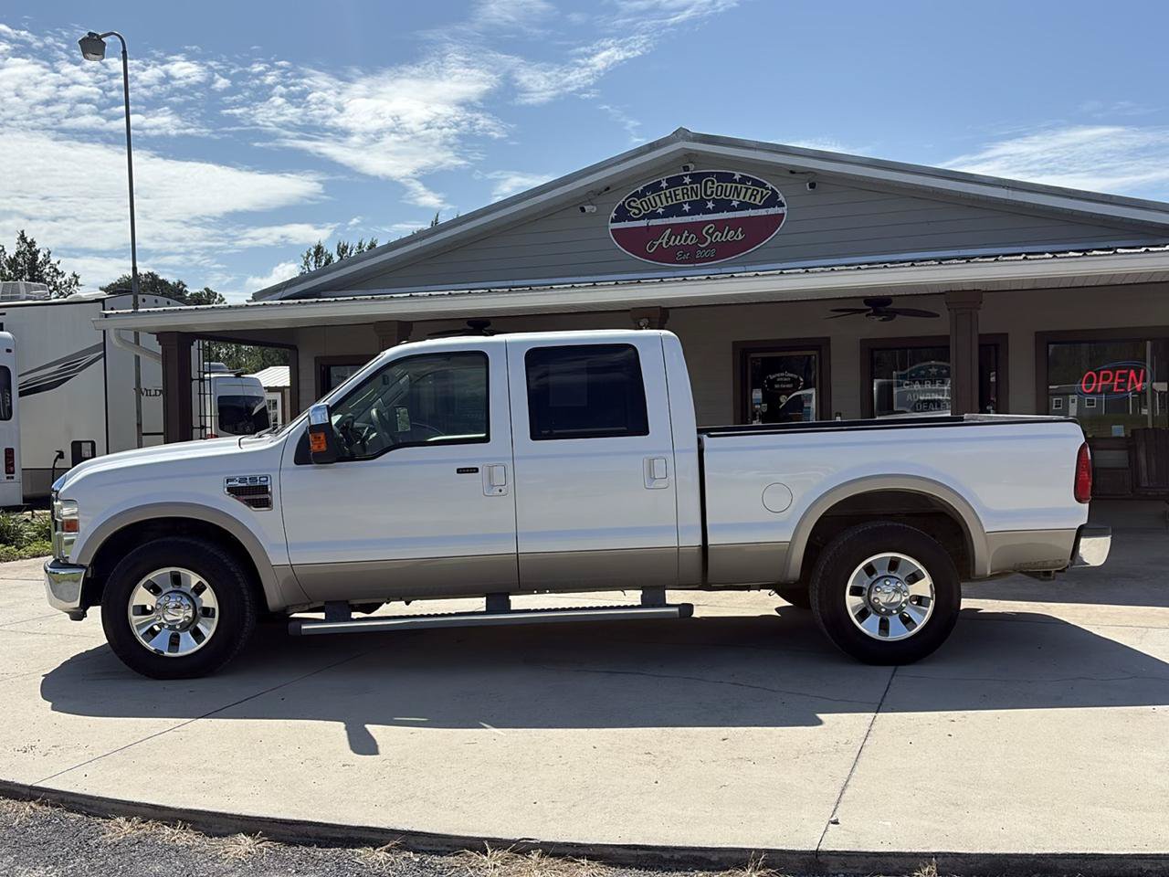 Used 2010 Ford F250 Lariat RWD image 7