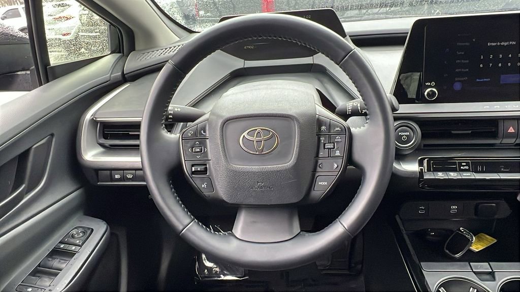 Used 2024 Toyota Prius LE image 23