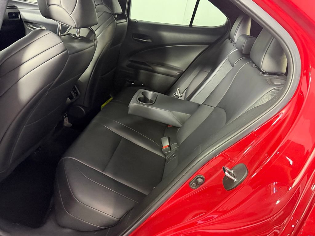 Used 2019 Lexus UX 200 F Sport FWD image 26