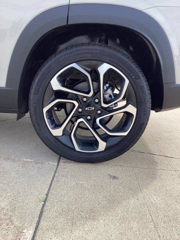 New 2026 Chevrolet Trax RS w/ Driver Confidence Package FWD image 6