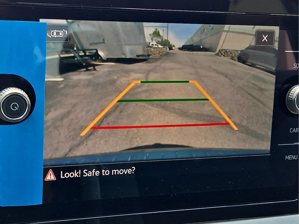 New 2026 Volkswagen Taos SE FWD image 22