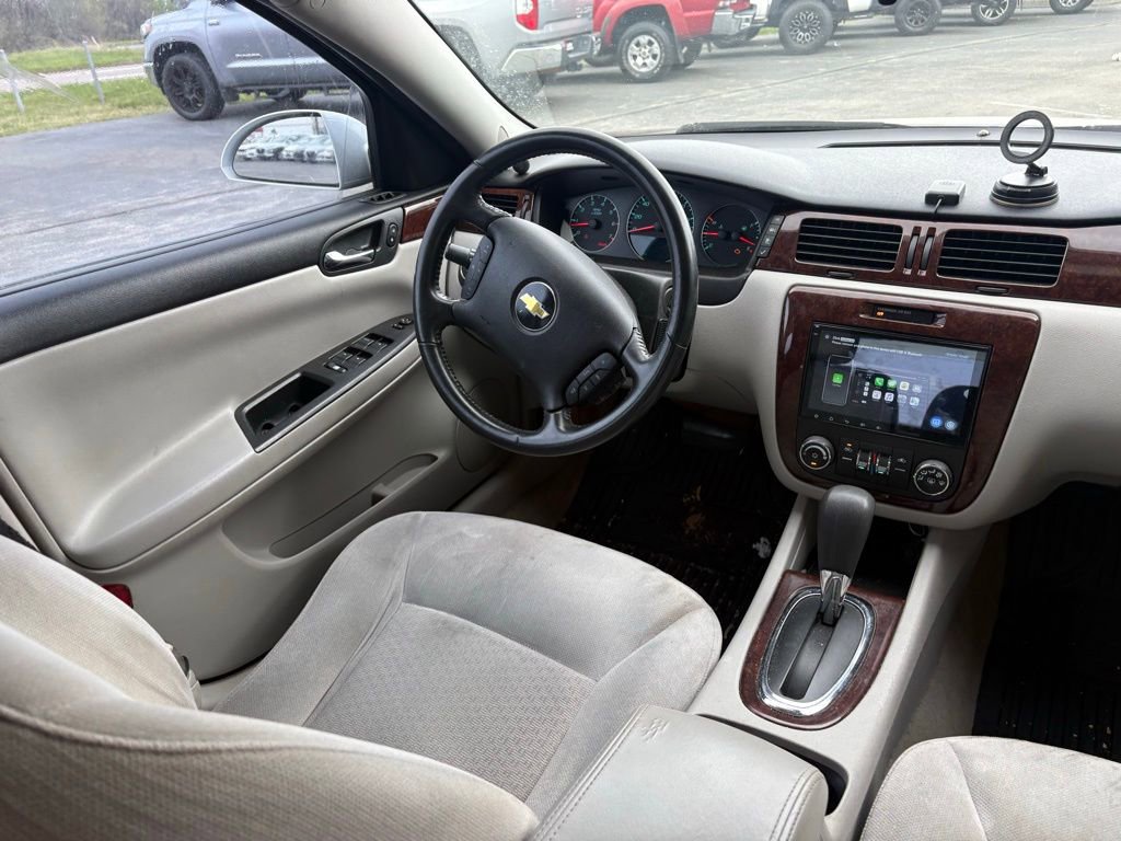 Used 2011 Chevrolet Impala LT image 8