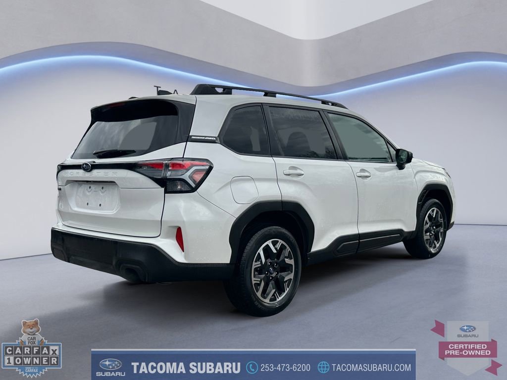 Used 2025 Subaru Forester Premium image 5