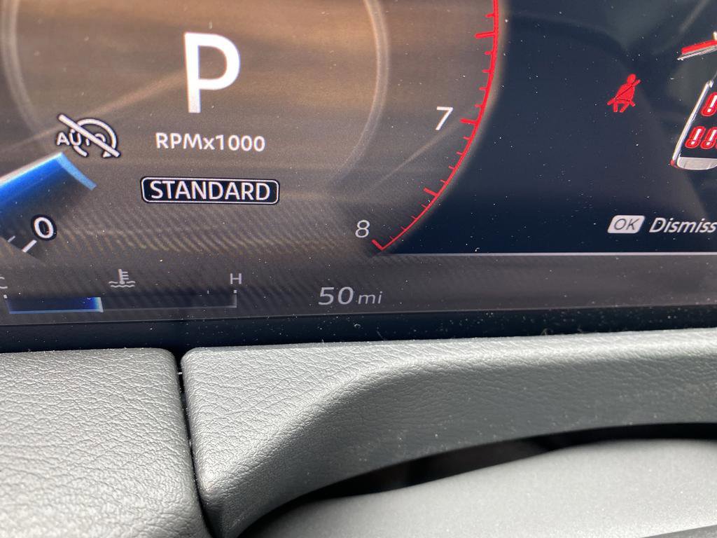 New 2025 Nissan Armada SL w/ Captain's Chari Seat Package image 6