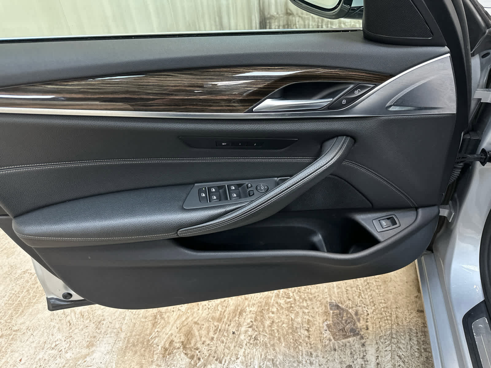 Used 2019 BMW 530i xDrive w/ Convenience Package image 27