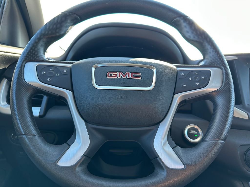 Used 2024 GMC Terrain SLE image 25