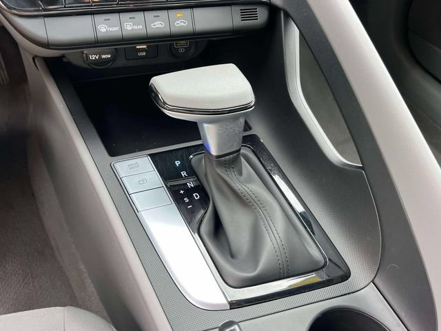 Used 2023 Hyundai Elantra SEL FWD image 30