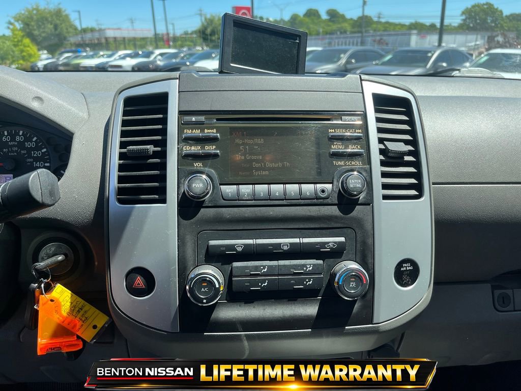 Used 2013 Nissan Frontier SV RWD image 17