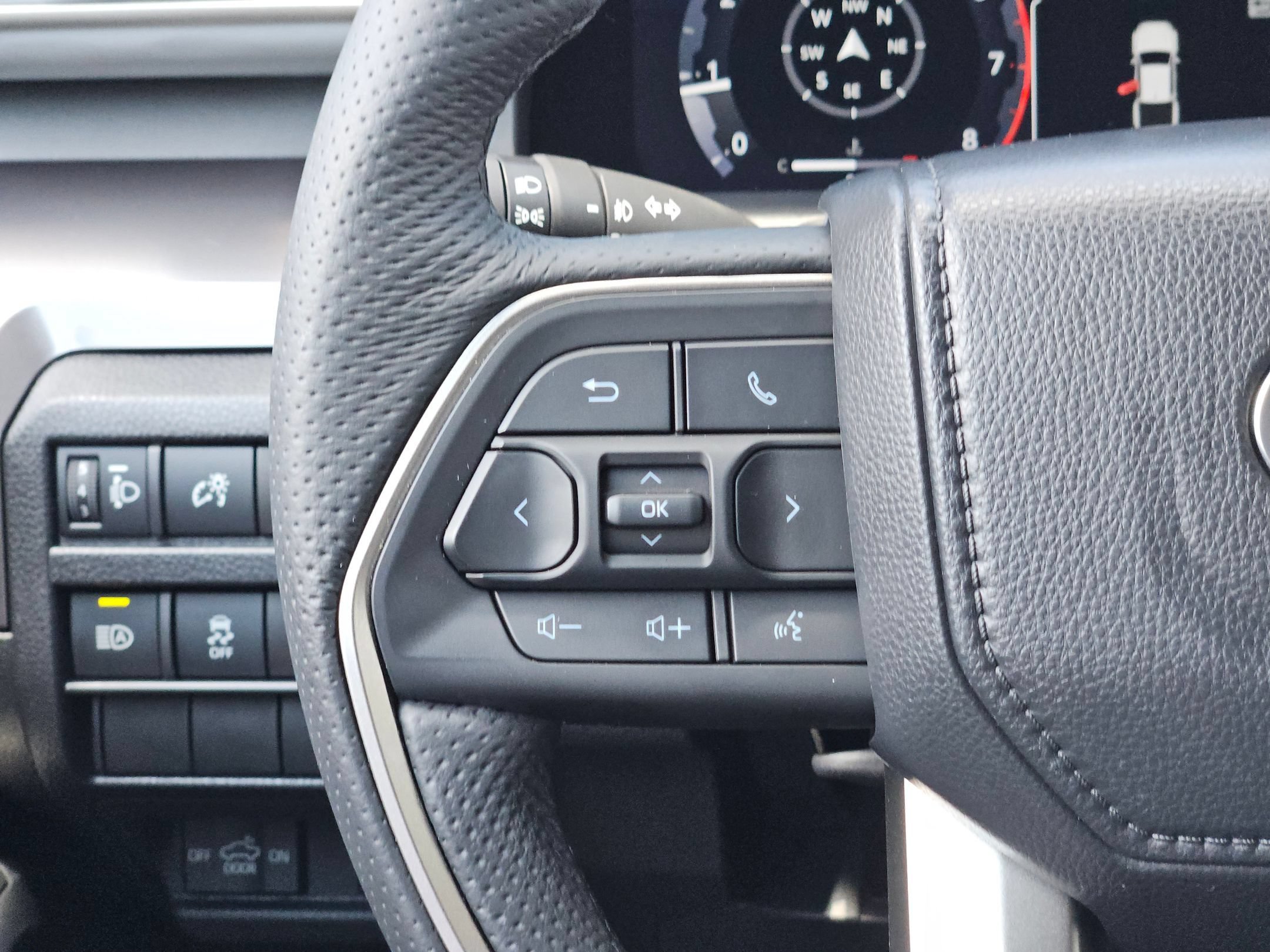 Used 2026 Toyota Tacoma TRD Sport AWD/4WD image 21