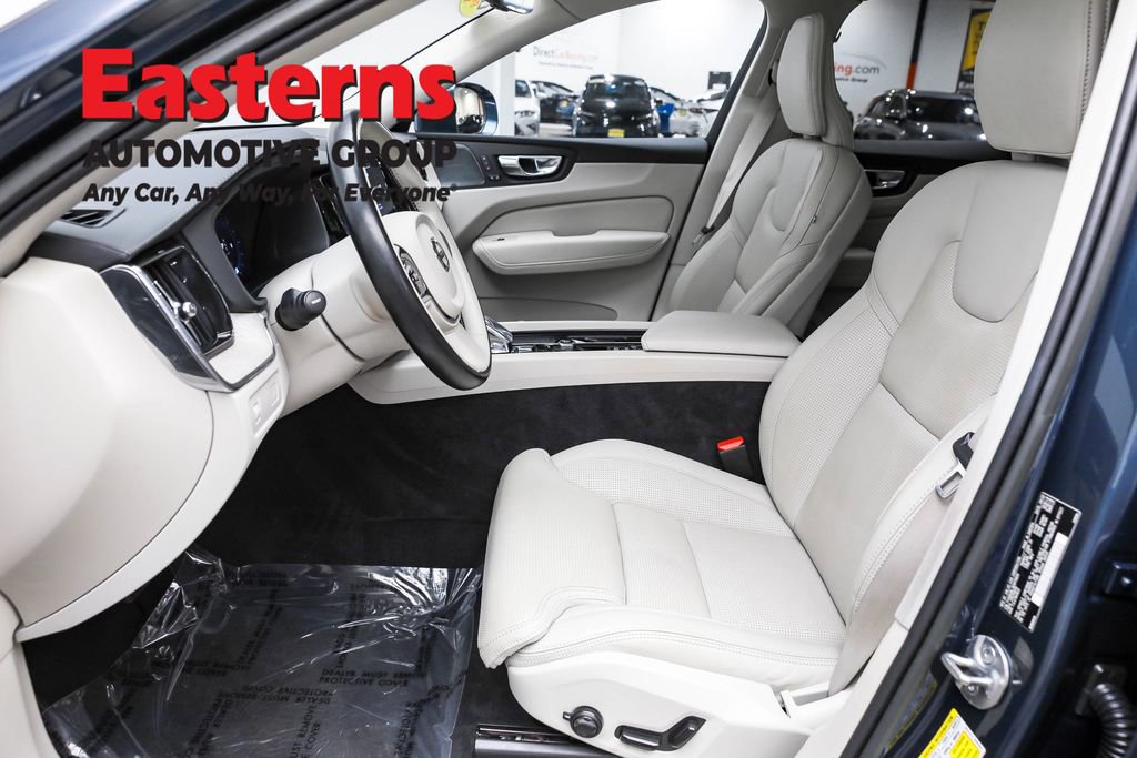 Used 2022 Volvo XC60 B6 Inscription w/ Advanced Package image 14