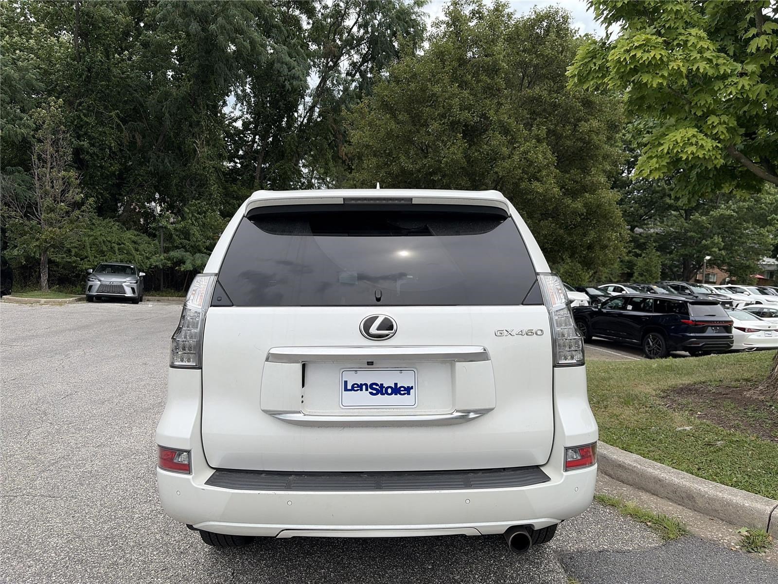 Used 2022 Lexus GX 460 Premium w/ Premium Plus Package AWD/4WD image 4