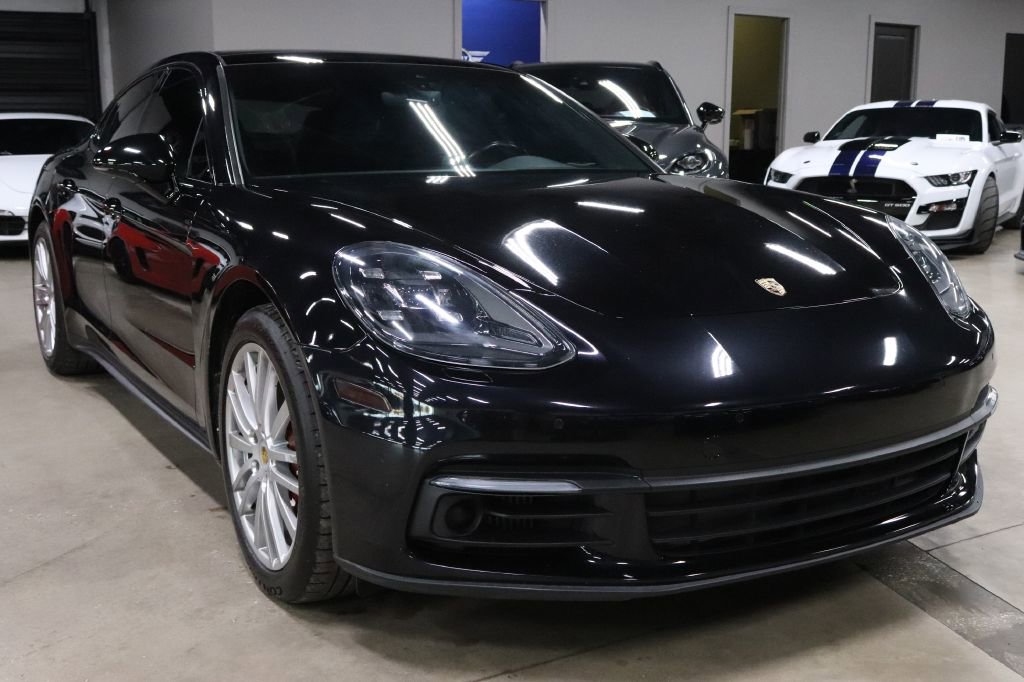 Used 2017 Porsche Panamera 4S image 7