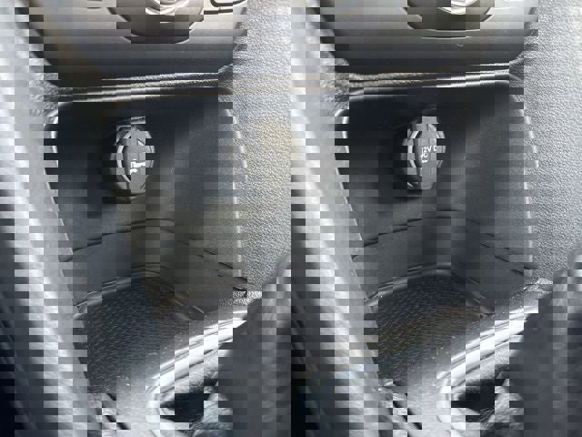 Used 2015 Dodge Dart SXT image 29