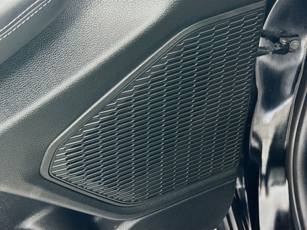 Certified 2024 Jeep Grand Cherokee Altitude image 29