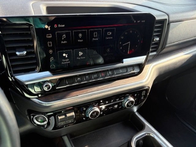Used 2025 GMC Sierra 1500 SLT AWD/4WD image 14