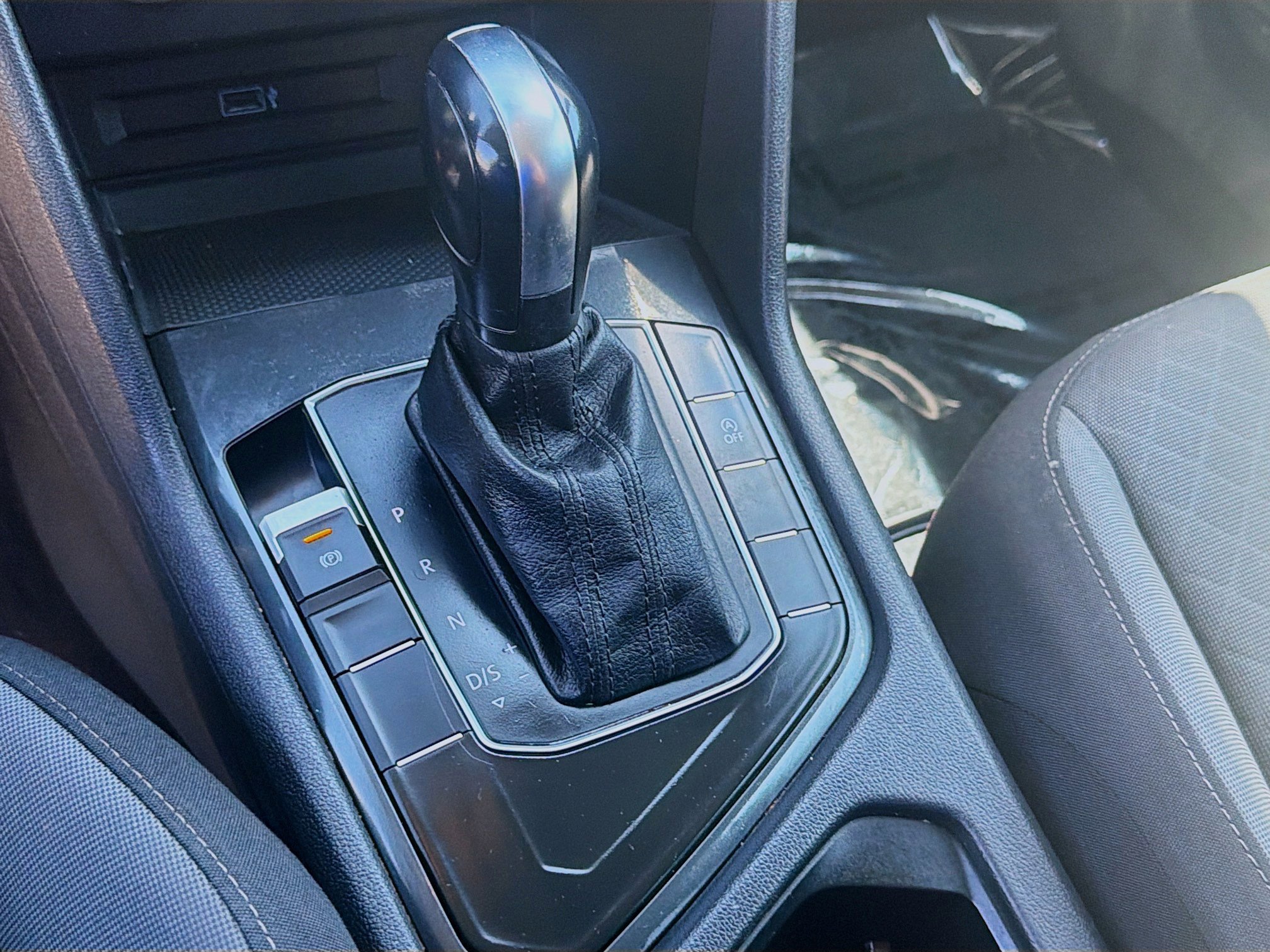 Used 2019 Volkswagen Tiguan S w/ Driver Assistance Package image 13