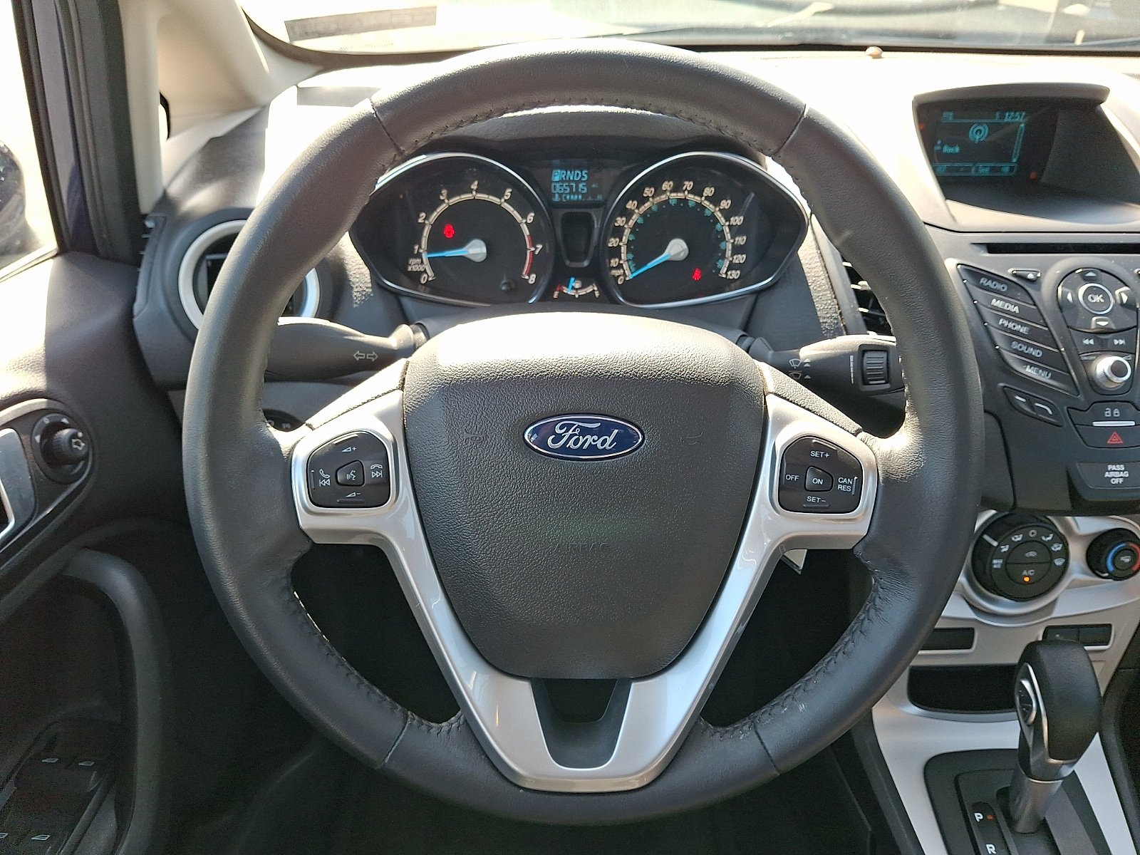 Used 2016 Ford Fiesta SE FWD image 20