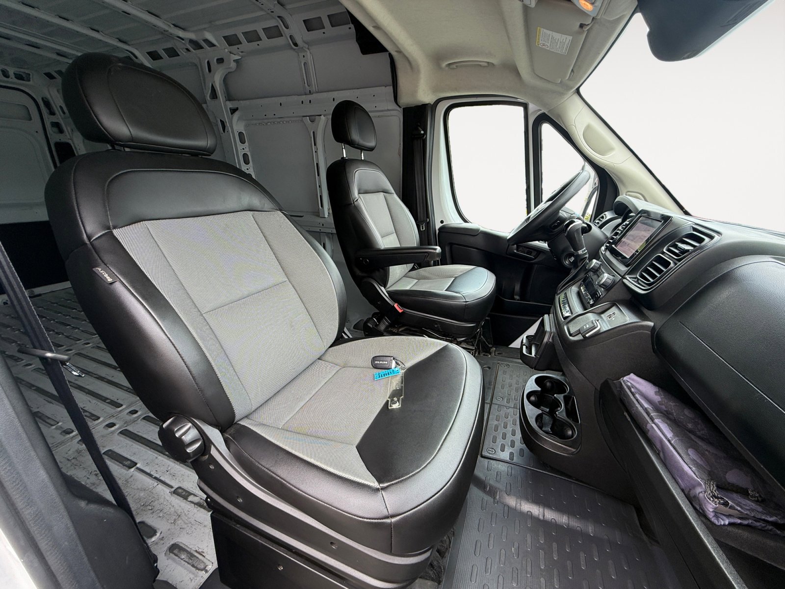 Used 2023 RAM ProMaster 2500 FWD image 18