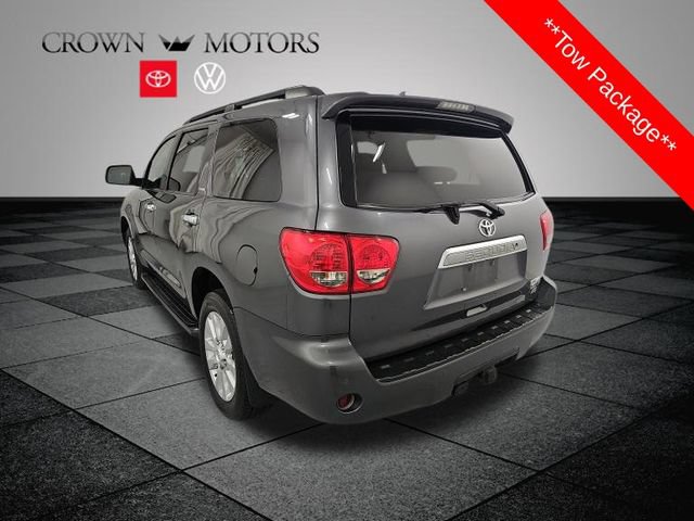 Used 2017 Toyota Sequoia Platinum AWD/4WD image 4
