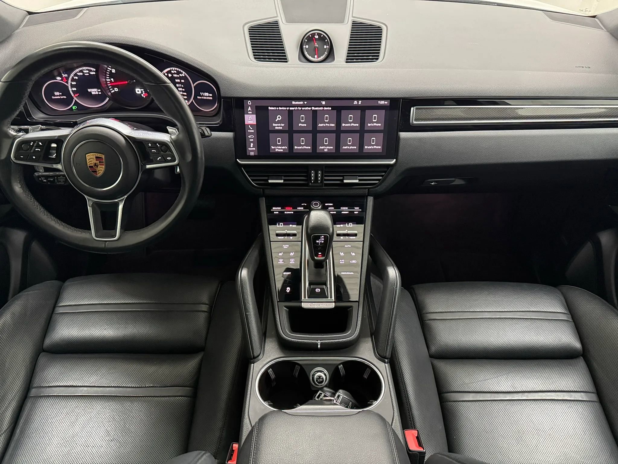 Used 2019 Porsche Cayenne AWD/4WD image 3