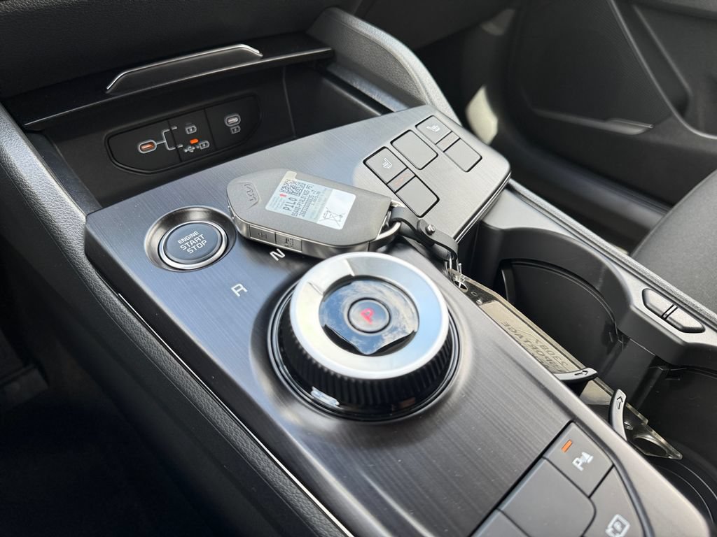 New 2026 Kia Sportage S AWD/4WD image 11