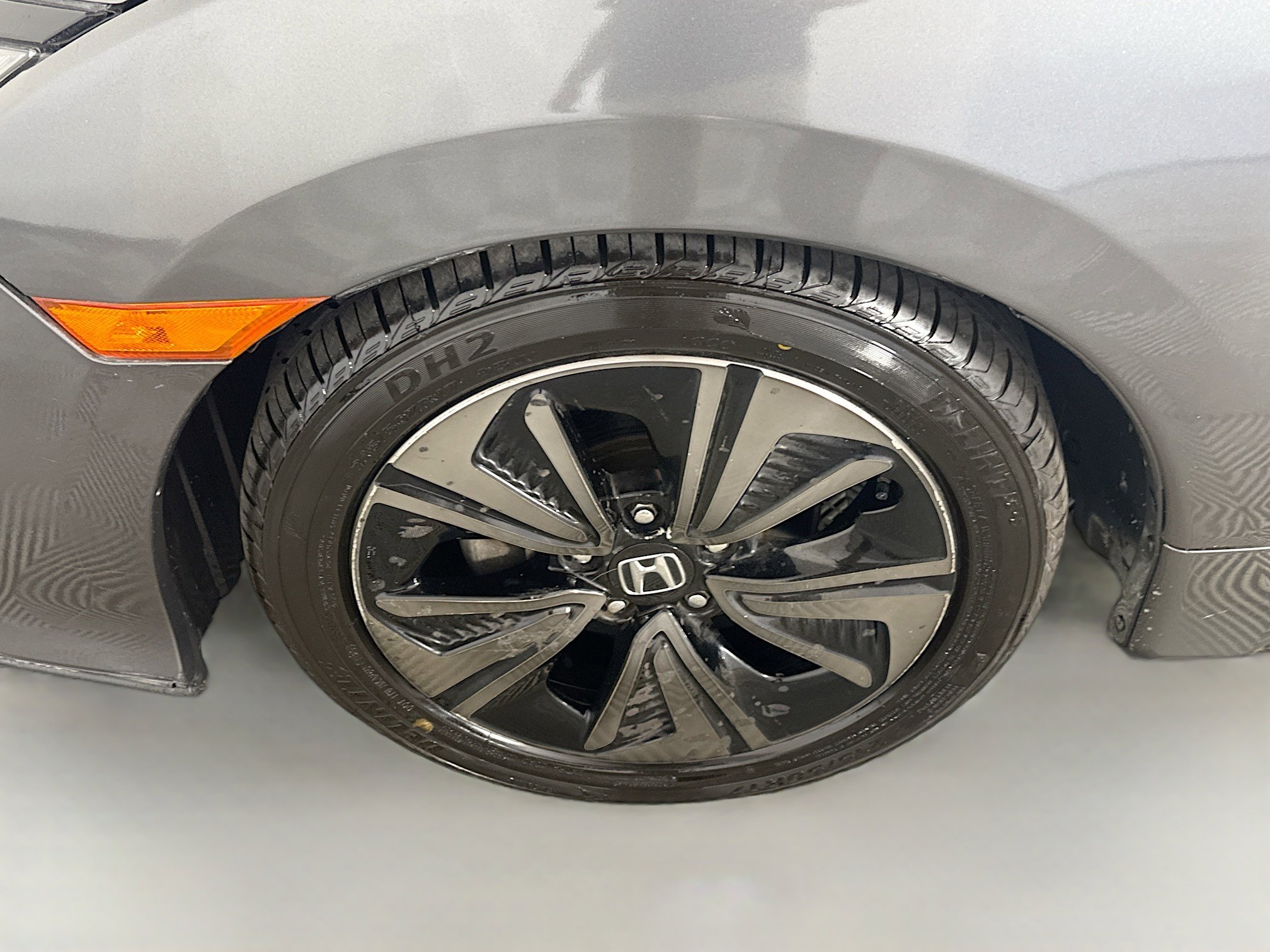 Used 2017 Honda Civic EX-L image 38