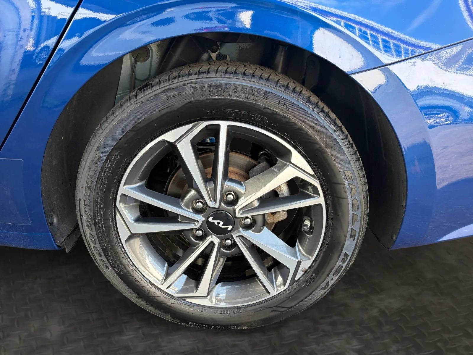 Used 2023 Kia Forte LXS w/ LXS Technology Package FWD image 38