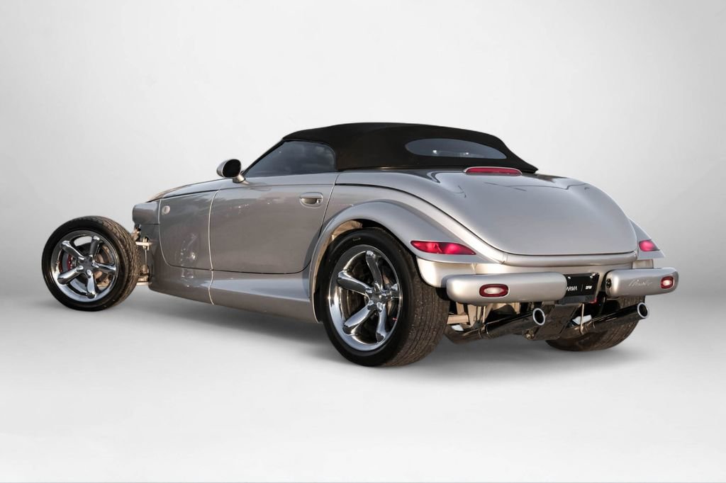 Used 2001 Chrysler Prowler image 8