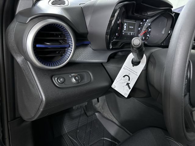 New 2026 Chevrolet Trax LS w/ LS Convenience Package FWD image 19