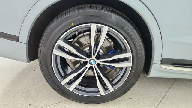 Used 2026 BMW X7 xDrive40i image 68