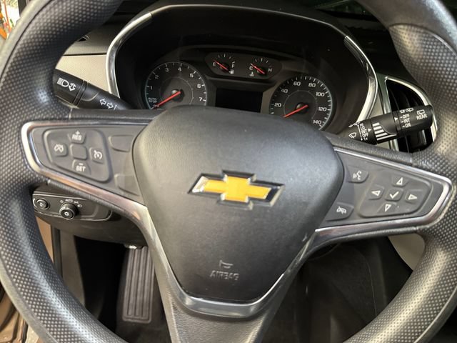 Used 2019 Chevrolet Equinox LS w/ LS Convenience Package FWD image 21