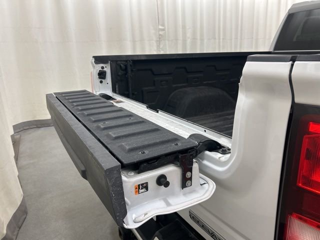 Used 2022 GMC Sierra 1500 Elevation w/ Preferred Package image 31