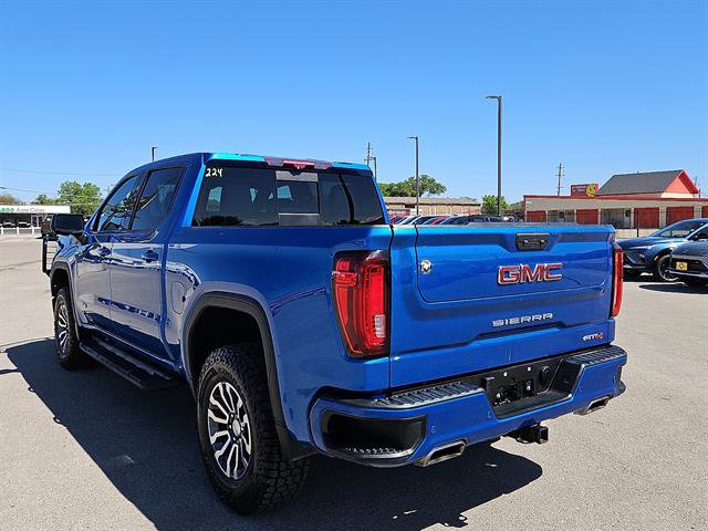 Used 2022 GMC Sierra 1500 AT4 w/ AT4 Premium Package image 3