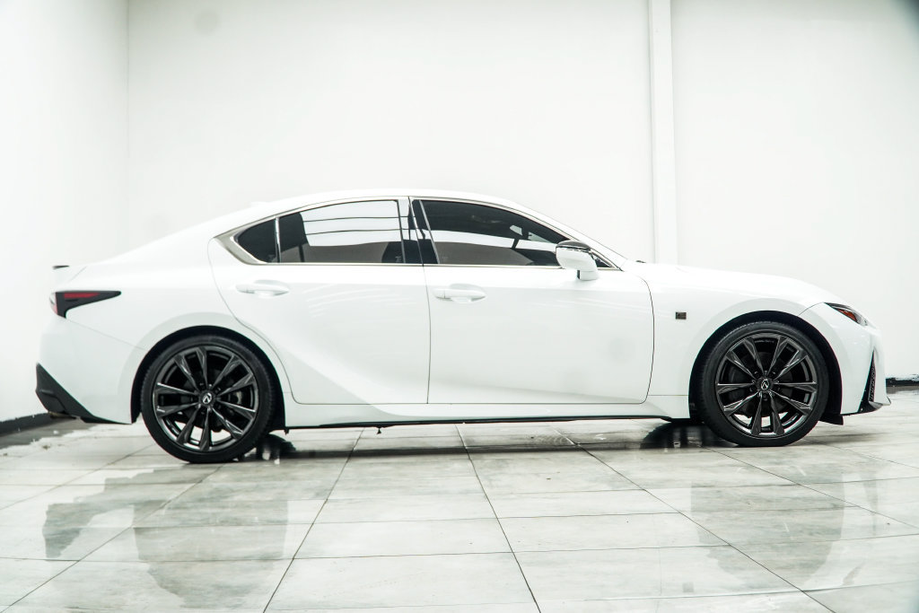 Used 2024 Lexus IS 350 F Sport RWD image 8