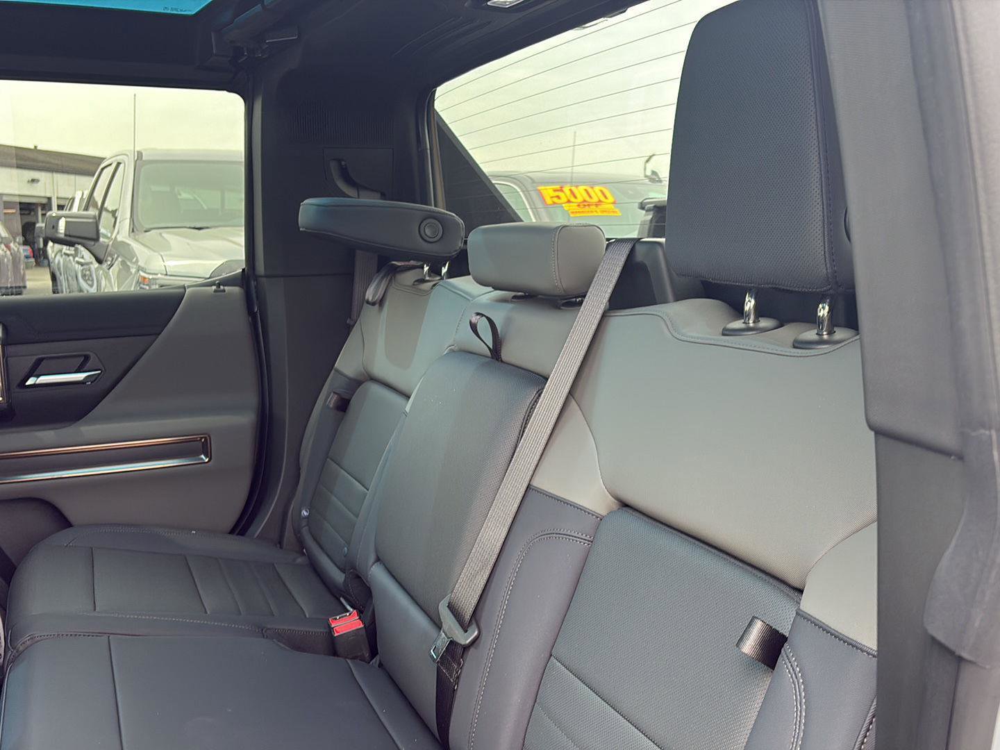Used 2025 GMC Hummer EV 3X w/ Extreme Off-Road Package image 29
