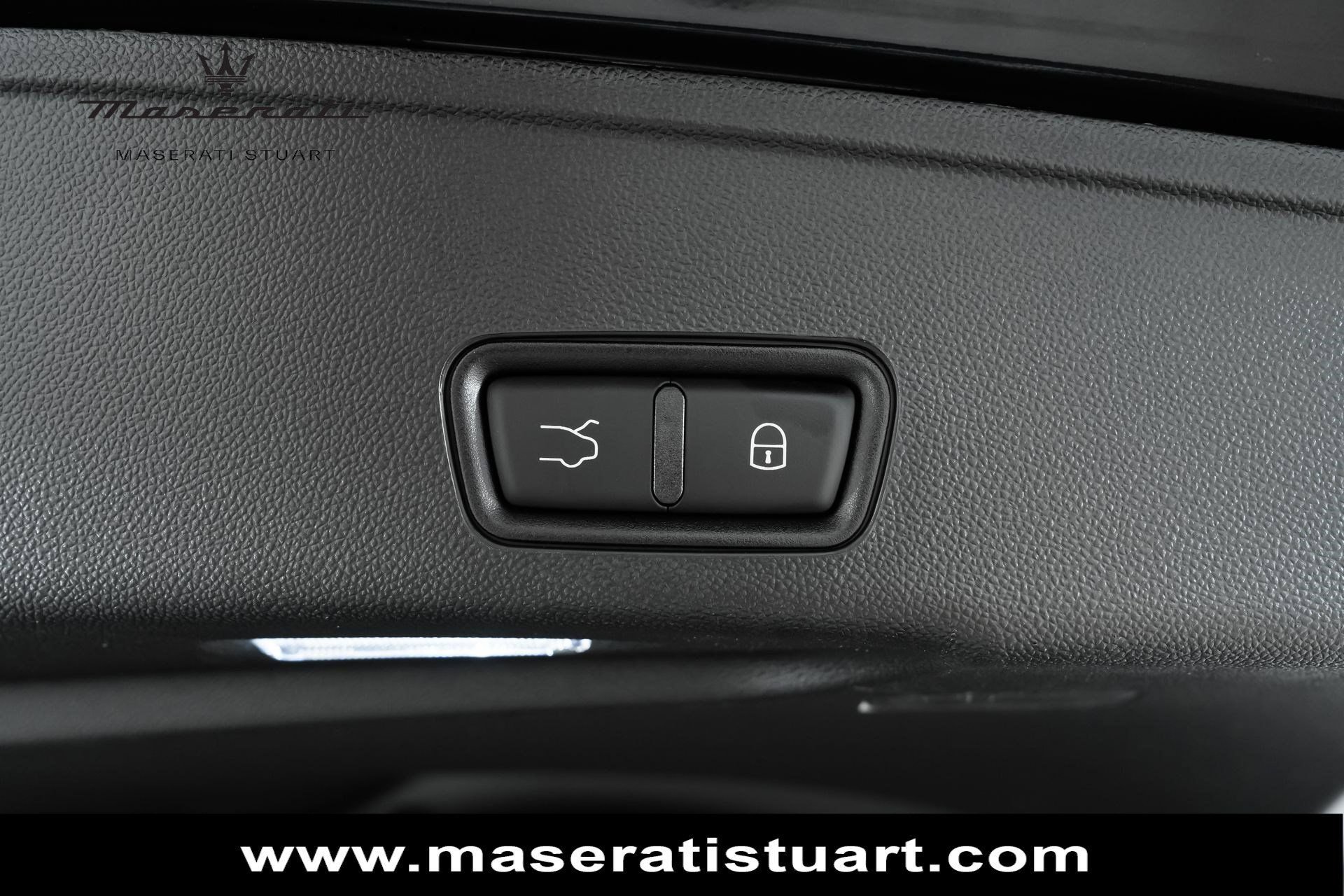 New 2025 Maserati Grecale Modena AWD/4WD image 45