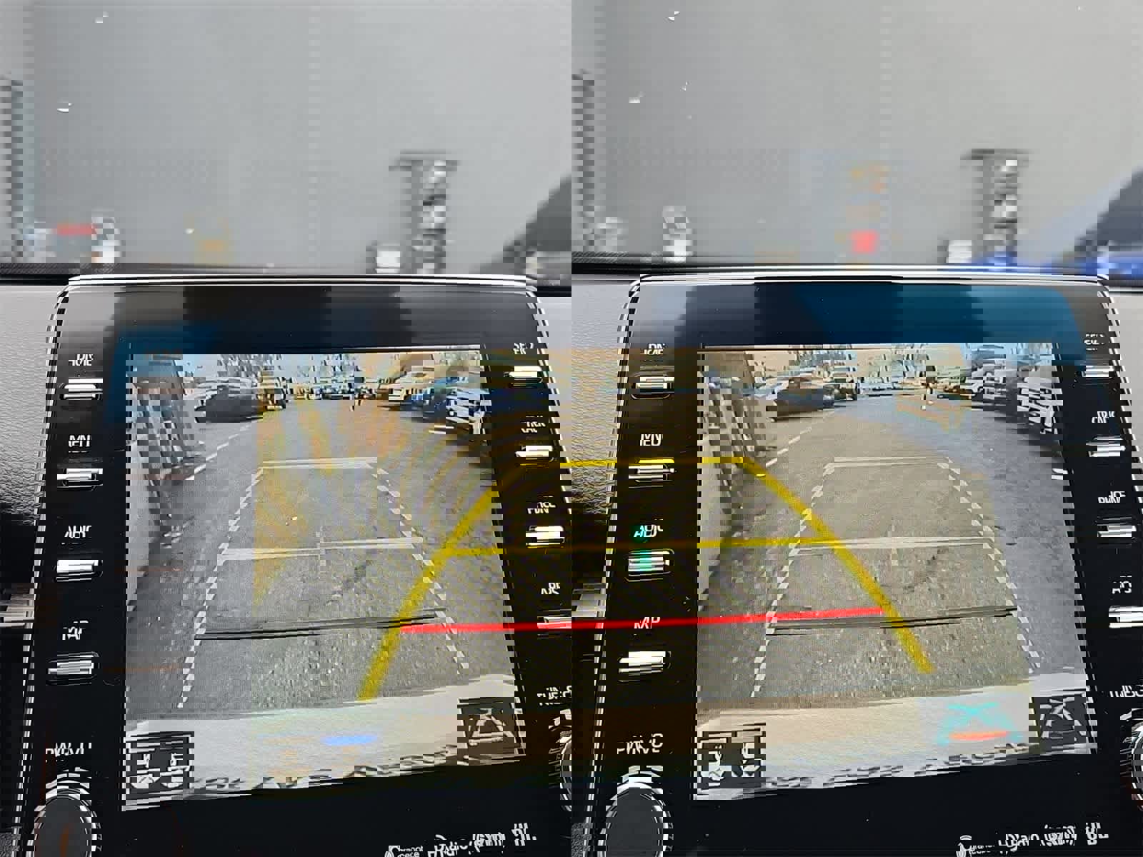 Used 2021 Toyota Avalon XLE w/ Carpet Mat Package (TMS) image 26