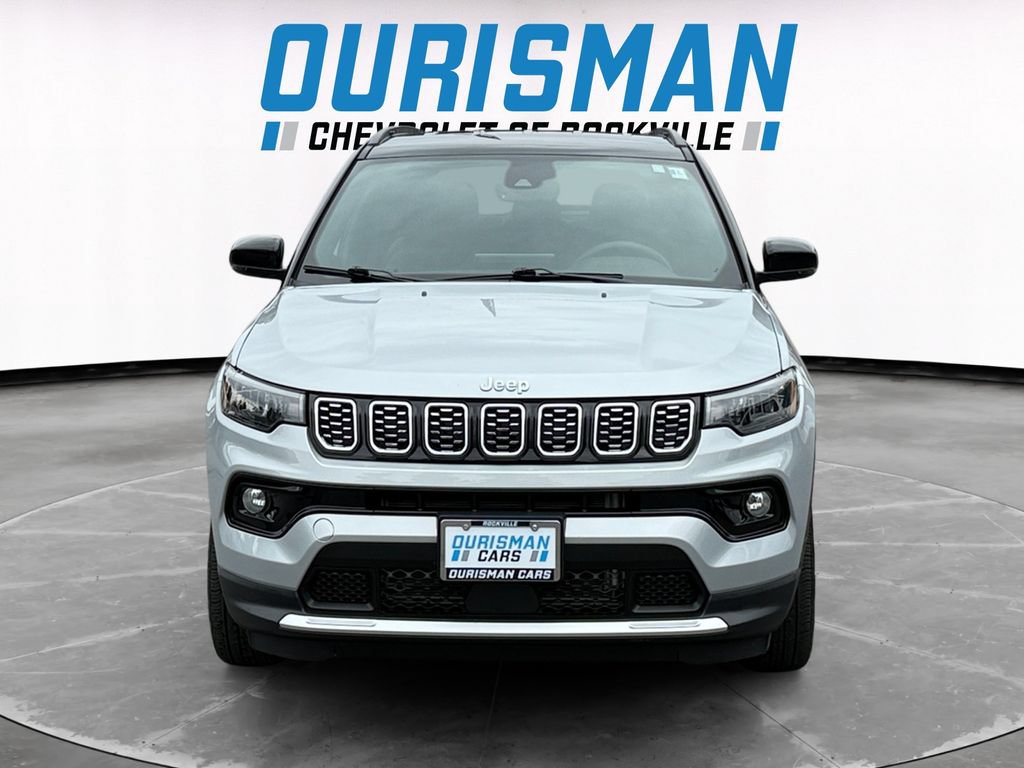 Used 2025 Jeep Compass Limited AWD/4WD image 8