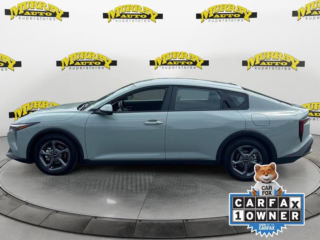 Used 2025 Kia K4 FWD image 2