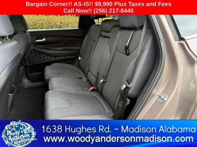 Used 2019 Hyundai Santa Fe SE image 10