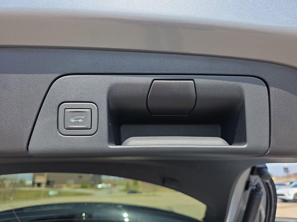 New 2026 Buick Envision Sport Touring image 13