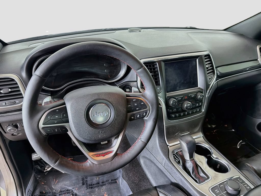 Used 2018 Jeep Grand Cherokee Trailhawk w/ Trailhawk Luxury Group AWD/4WD image 24