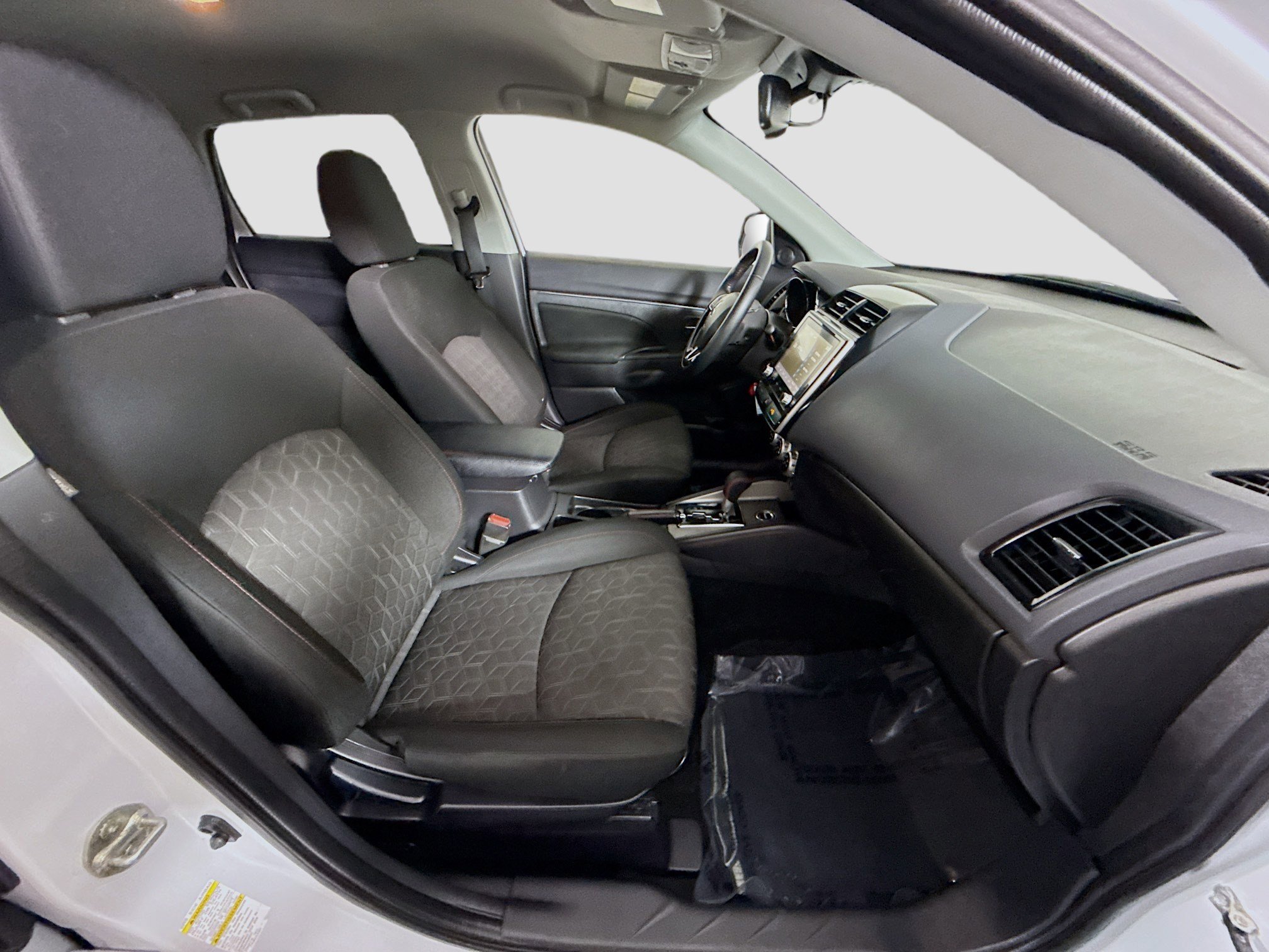 Used 2022 Mitsubishi Outlander Sport LE AWD/4WD image 28