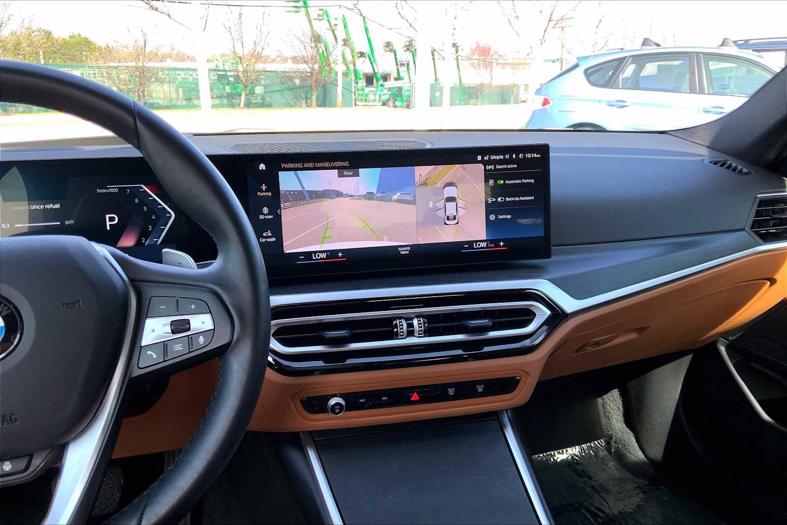 Used 2024 BMW 330i xDrive Sedan w/ Premium Package image 7